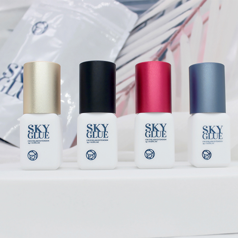 Makeup Plus Beauty - 1 Bottle Sky S Plus Glue